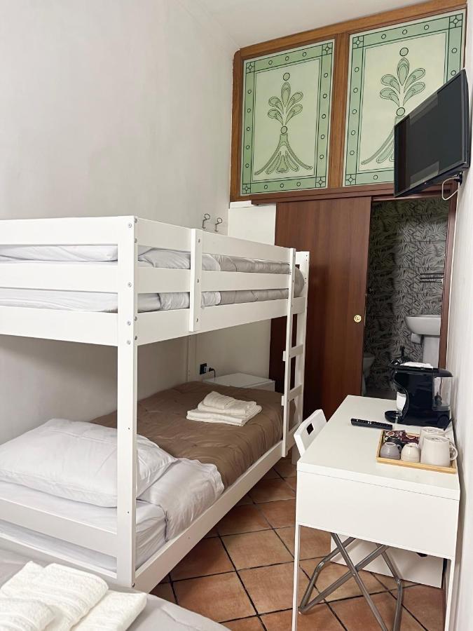 House Caracciolo By Loveinthetravel Naples Luaran gambar