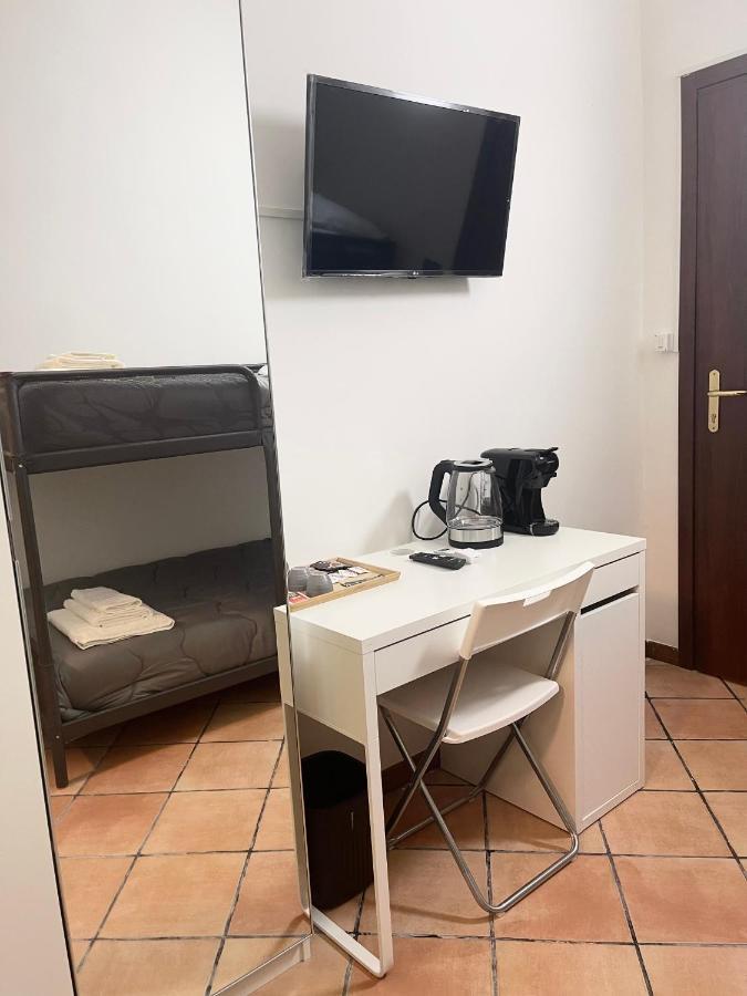 House Caracciolo By Loveinthetravel Naples Luaran gambar
