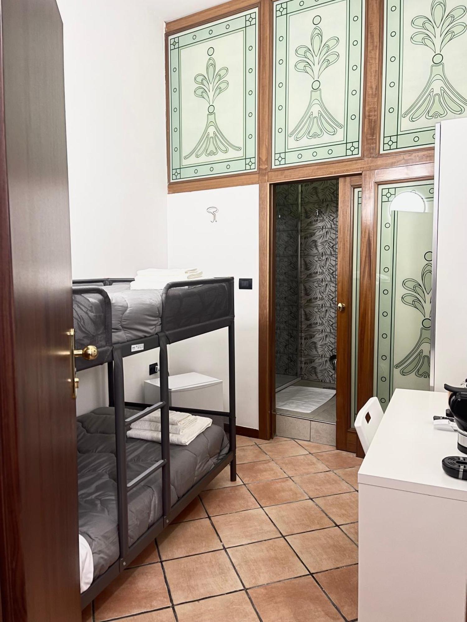 House Caracciolo By Loveinthetravel Naples Luaran gambar